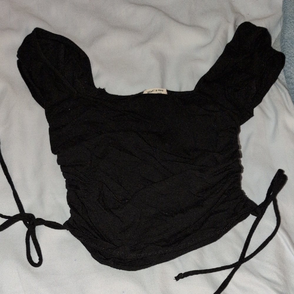 Black Puff Sleeve Ruched Top